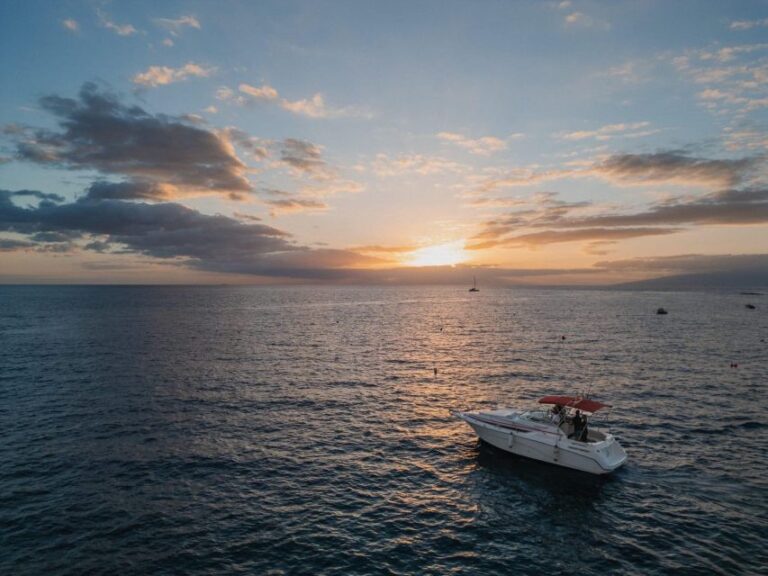 Tenerife: Private Luxury Sunset Boat Experience