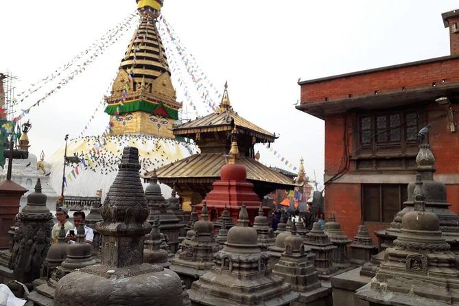 Thanka Shopping and Sightseeing Tours in Kathmandu