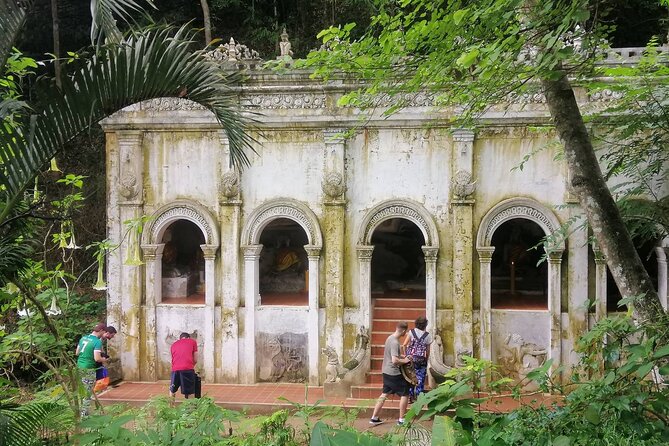 The Best Half Day Tour Of Chiang Mai: A Small Group Tour