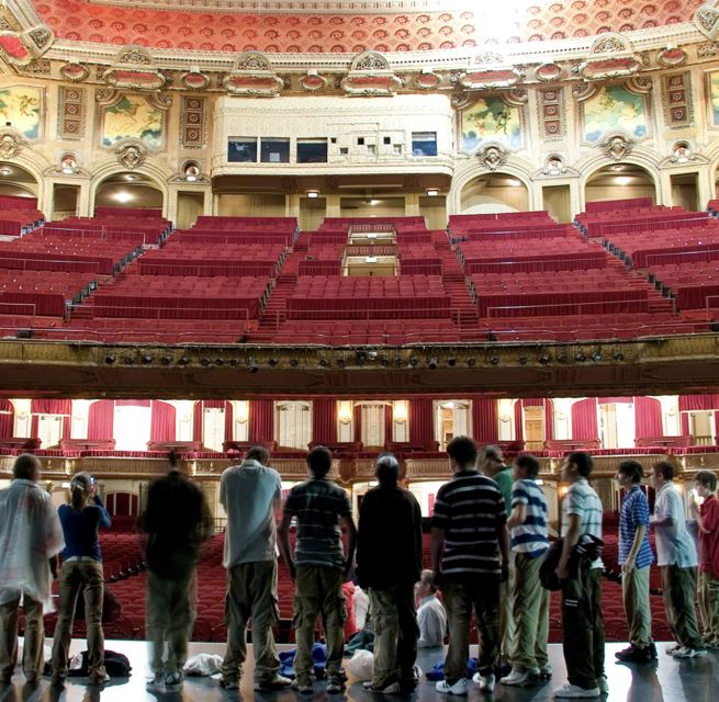 The Chicago Theatre: Tour Experience With Licensed Guide