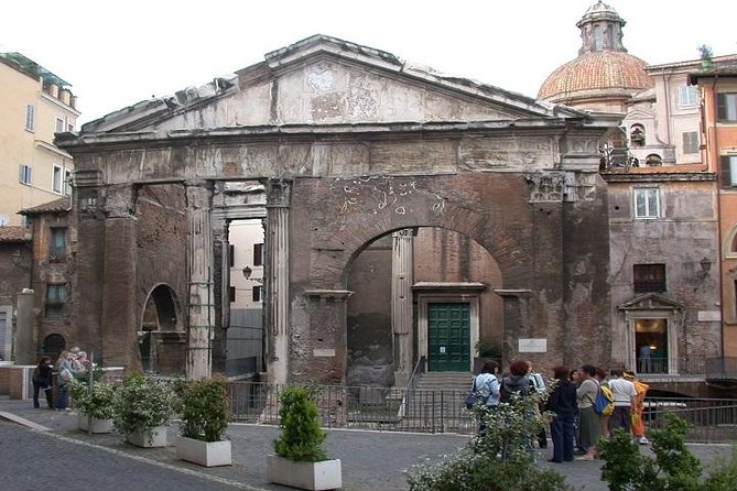 The Heart of Ancient Rome and Ghetto: Half Day Small Group Tour