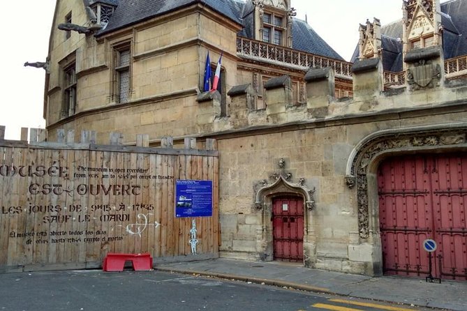 The Medieval & Romain (Historic Center & Latino Quarter)