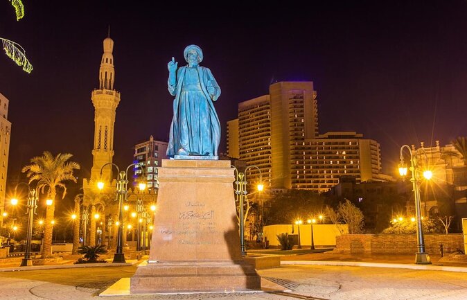 1 the old egyptian museum in cairo at tahrir square The Old Egyptian Museum in Cairo ( At Tahrir Square ) .