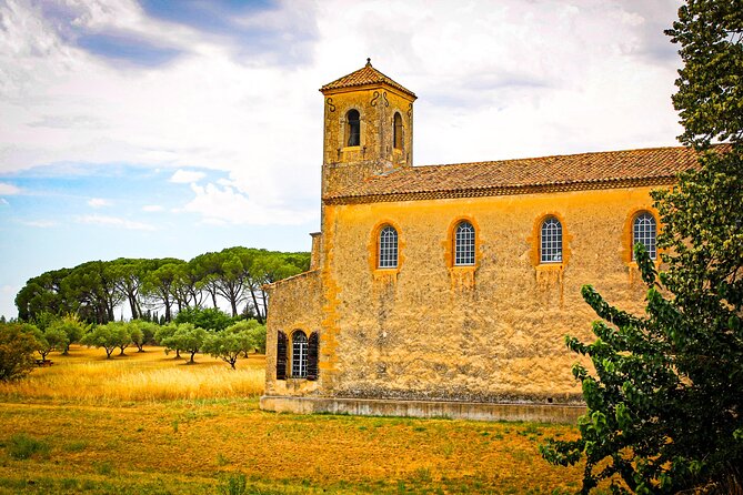 1 the picturesque luberon villages of lourmarin lauris cucuron The Picturesque Luberon Villages of Lourmarin, Lauris, Cucuron & Bonnieux