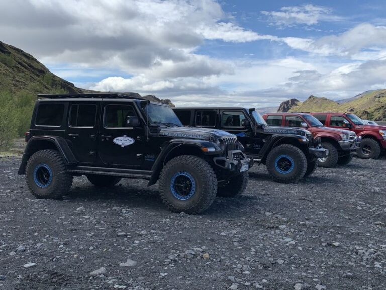 Þórsmörk (Thorsmork Valley) Private Super Jeep