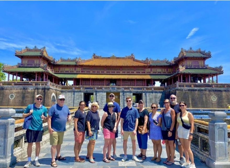 Tien Sa Port to Hue Imperial City & Sightseeing Private Car