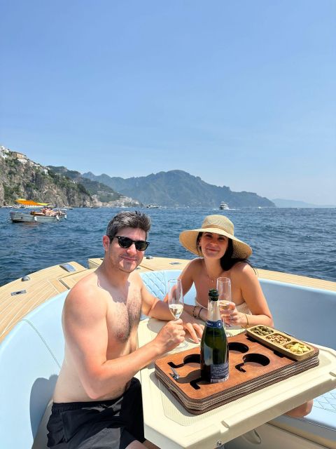 1 tour capri discover the island of vips by boat 2 Tour Capri: Discover the Island of VIPs by Boat