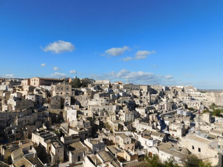 Tour & Transfer From Bari to Alberobello & Matera