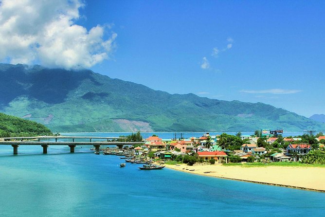 Transfer From Hue to Hoi an by Motorbike