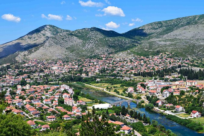 Transfer Split Bosnia: Sarajevo / Mostar / Jajce / Trebinje / Pocitelj Etc