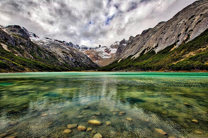 Trekking to Laguna Esmeralda