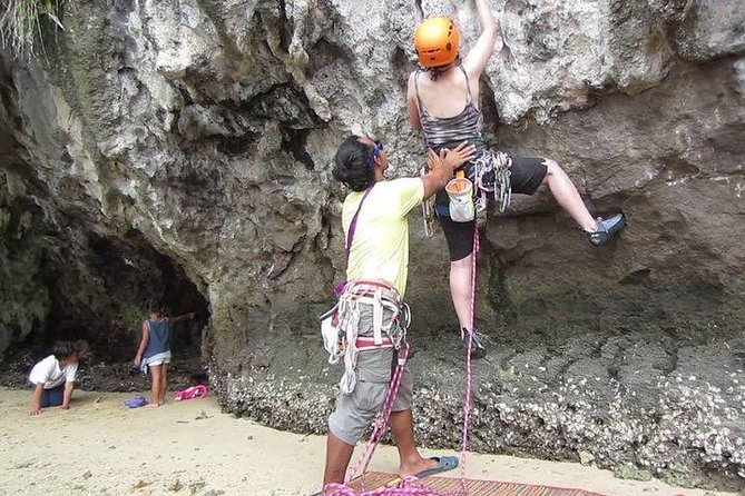 Tremendous Rock Climbing Paradise at Railay Beach, Krabi