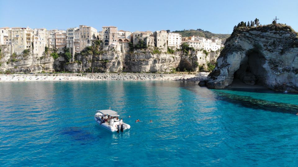 1 tropea private tour with skipper to capo vaticano Tropea: Private Tour With Skipper to Capo Vaticano