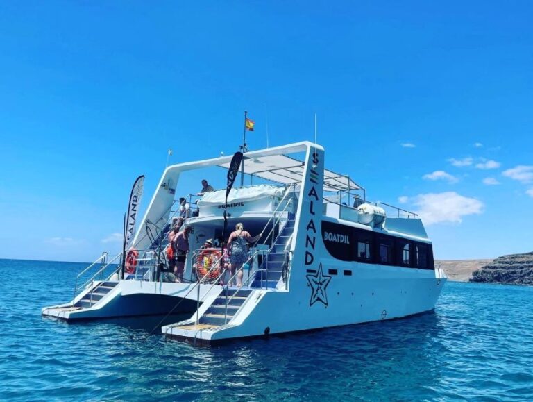 Tuineje: Southeast Fuerteventura Boat Cruise With Lunch