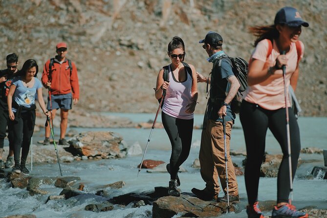 Ushuaia: Tempranos Lagoon and Glaciar Vinciguerra Hiking Tour