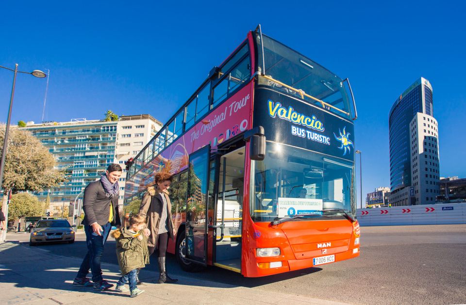 1 valencia 15 or 48 hour hop on hop off bus ticket Valencia: 15 or 48-Hour Hop-on Hop-off Bus Ticket