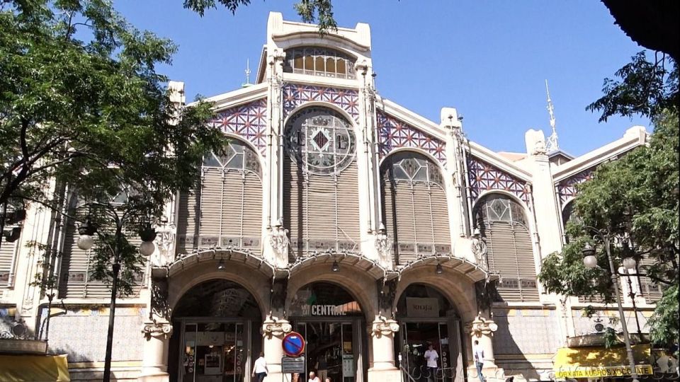 1 valencia group walking tour Valencia: Group Walking Tour