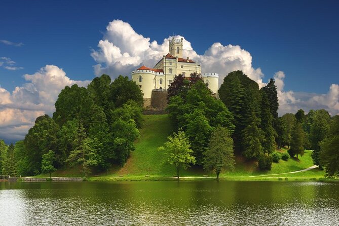 Varazdin City and Trakoscan Castle Private Day Trip From Zagreb