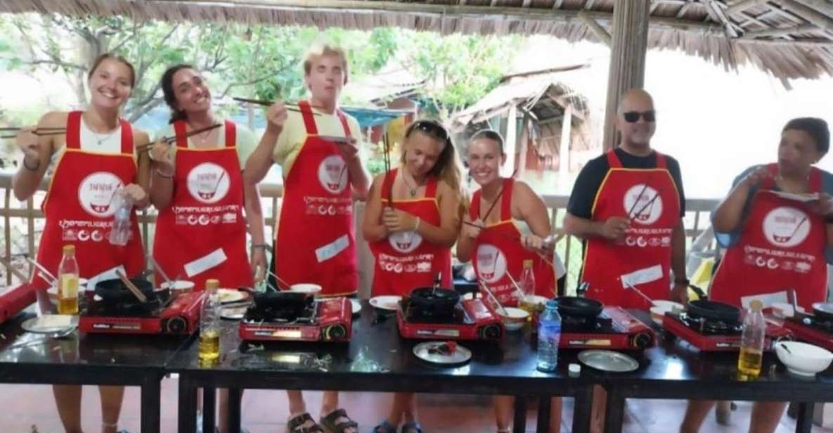 Vegetarian Cooking Class and Basket Boat Ride in Hoi An