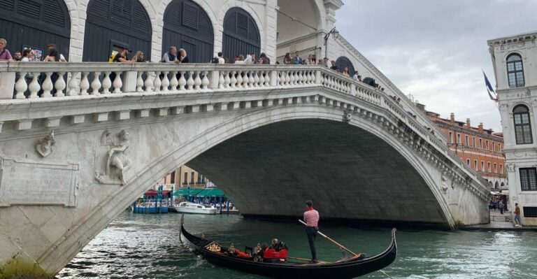 Venice: Private Guided Walking Tour at Sunset