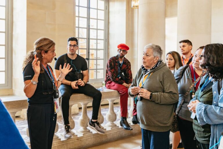 Versailles: Palace of Versailles Skip-the-Line Guided Tour