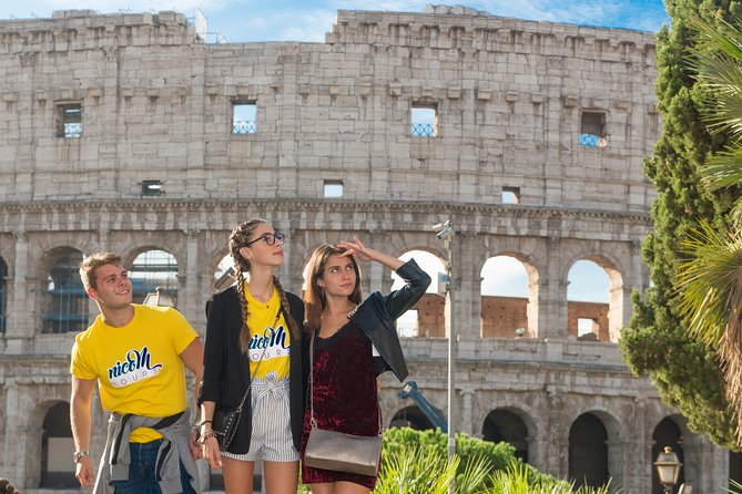 VIP Gladiator Entrance,Colosseum Forum and Palatine Hill Tour