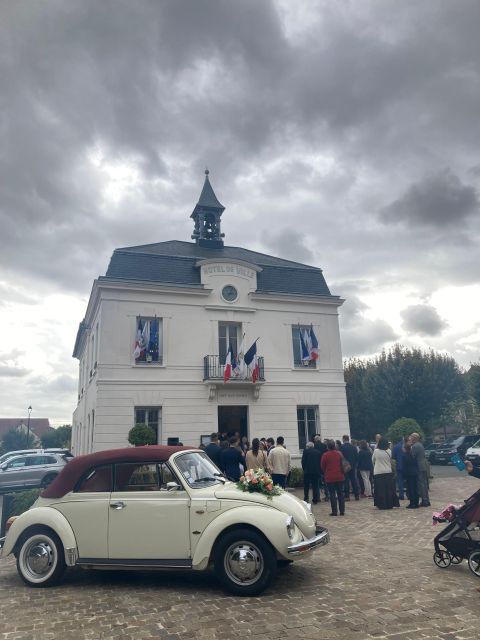 Visit in Classic Car Paris Chantilly Versailles Auvers - Experience a Road Trip Adventure