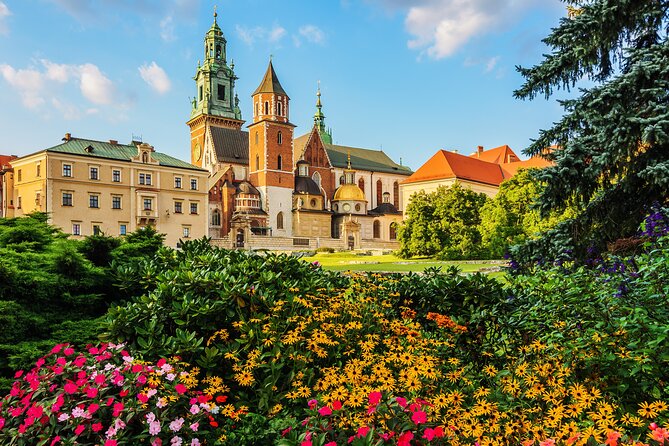 Wawel Castle and Hill Audio-Guided Tour