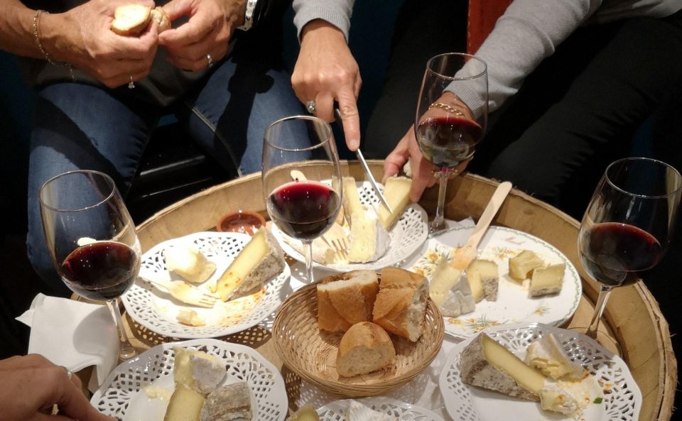 1 wines and cheeses tasting experience at home Wines and Cheeses Tasting Experience at Home
