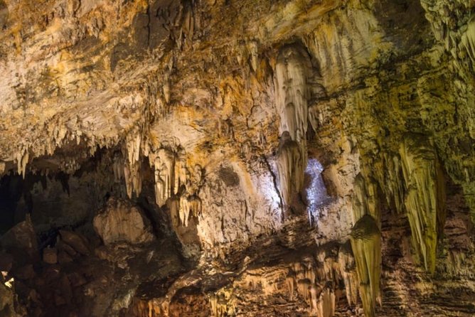 Wonder Caves With Sterkfontein Caves