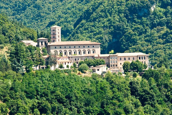 Work and Pray: in the Footsteps of St. Benedict Private Day Trip From Rome