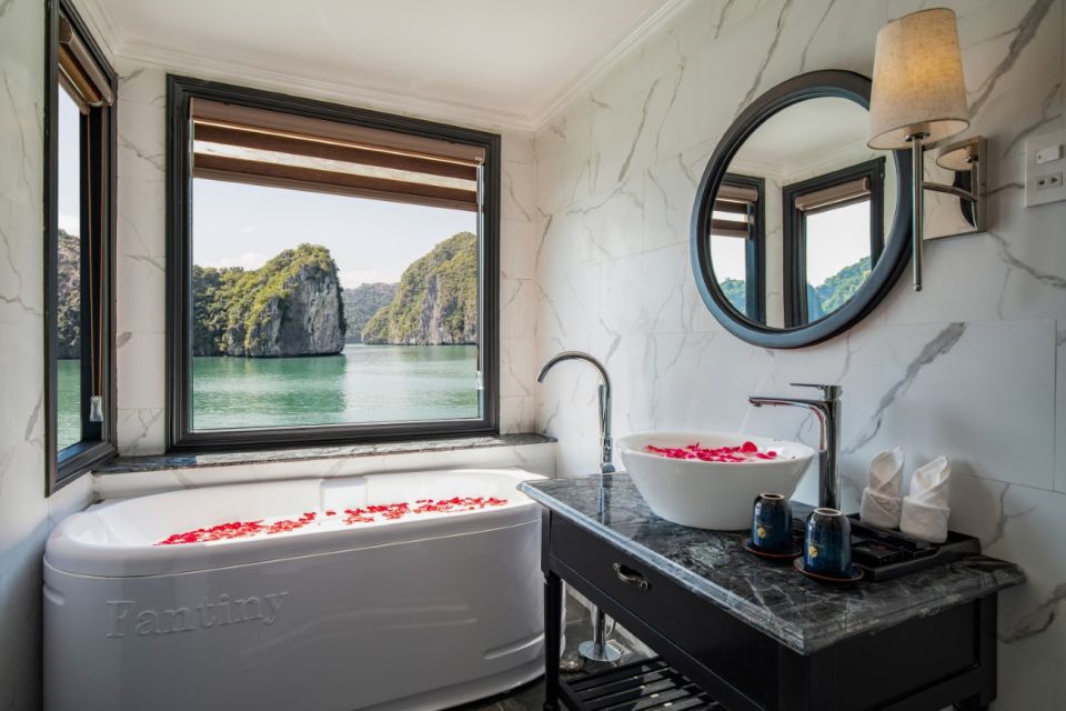 2 Day Ha Long - Lan Ha Bay 5 Star Cruise - Key Points