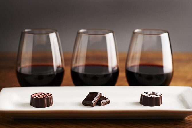 2-Hour Private Wine Tasting, Fried Chicken and Chocolate in London