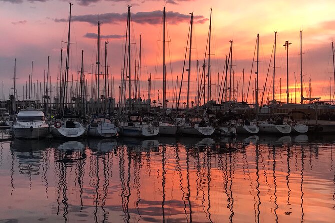 2 Hour Sunrise Sailing Tour in Barcelona - Key Points