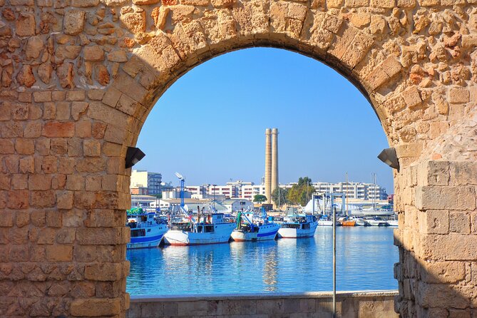 2 Hours Private and Guided Tour in the Historic Center of Monopoli - Key Points