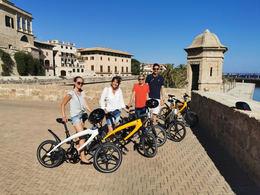2 Hours Sightseeing E-Bike Tour in Palma De Mallorca - Key Points