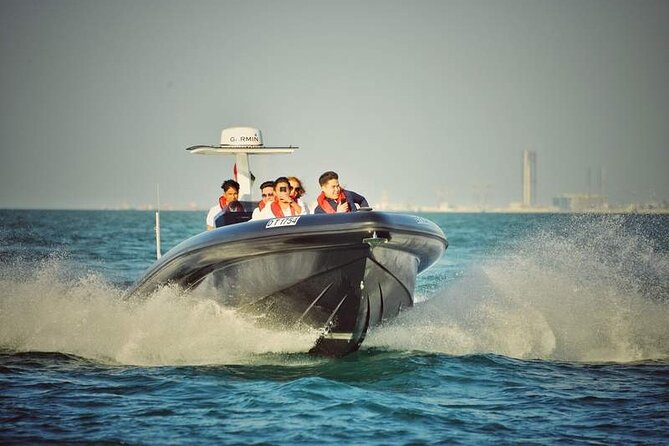 1-Hour Dubai Tour by Black Boat - Inclusions Provided on the Tour