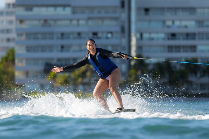 1 Hour of Wakeboarding on the Beaches of San Andrés - 1-Hour Wakeboarding Session