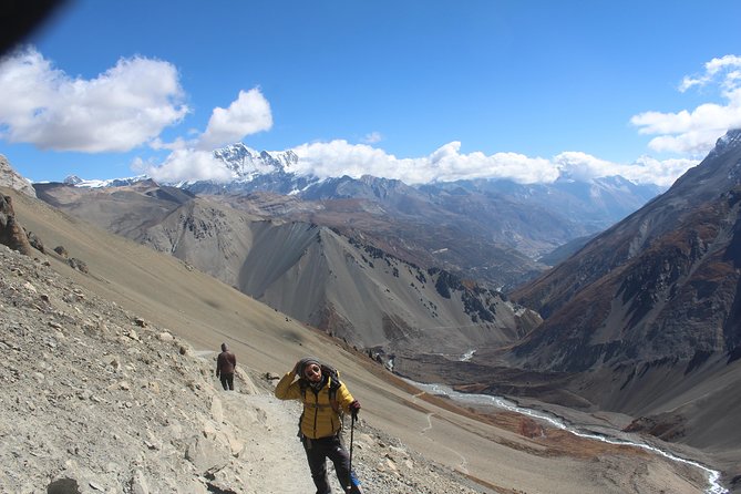 12 Days Annapurna Circuit Trek From Pokhara - Accommodation and Meals