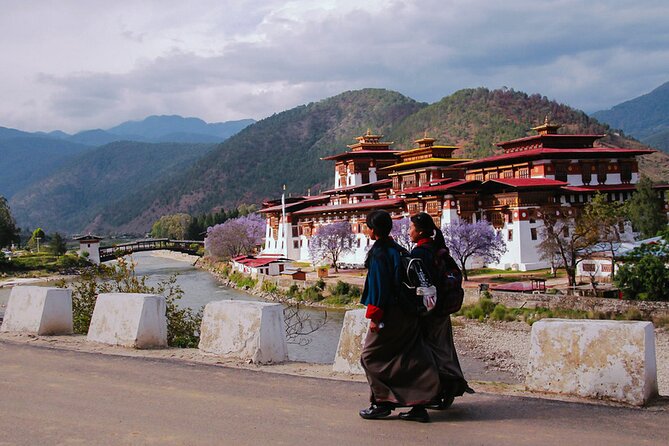 16 Days Nepal Tibet and Bhutan Tour - Accommodation Details