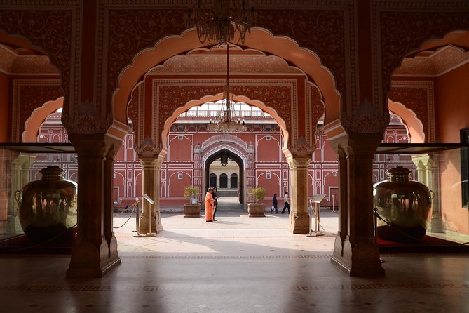 2 Days Jaipur Tour From Delhi - Inclusions and Exclusions