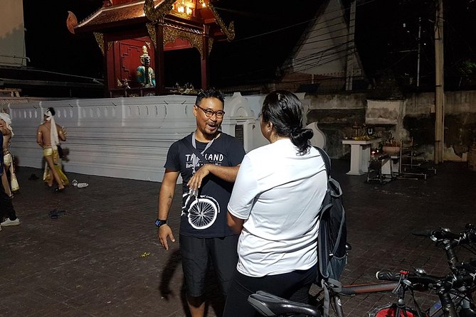 4-Hour Evening Bike Tour of Old City Chiang Mai - Cancellation Policy