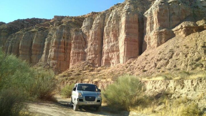 4x4 Los Coloraos Full Day Desert Tour Gorafe - Experience Highlights