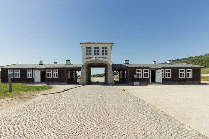 5 Hour Private Historical Tour to Gross Rosen Concentration Camp - Itinerary Highlights