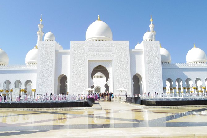 Abu Dhabi City Tour Drive Through Yas Island - Yas Island Drive Through