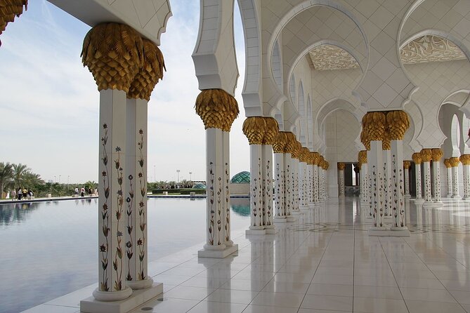 Abu Dhabi Guided City Tour - Expert Tour Guides