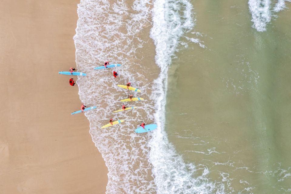 Adelaide: Surfing Lesson at Middleton Beach With Equipment - Duration and Instructor Details