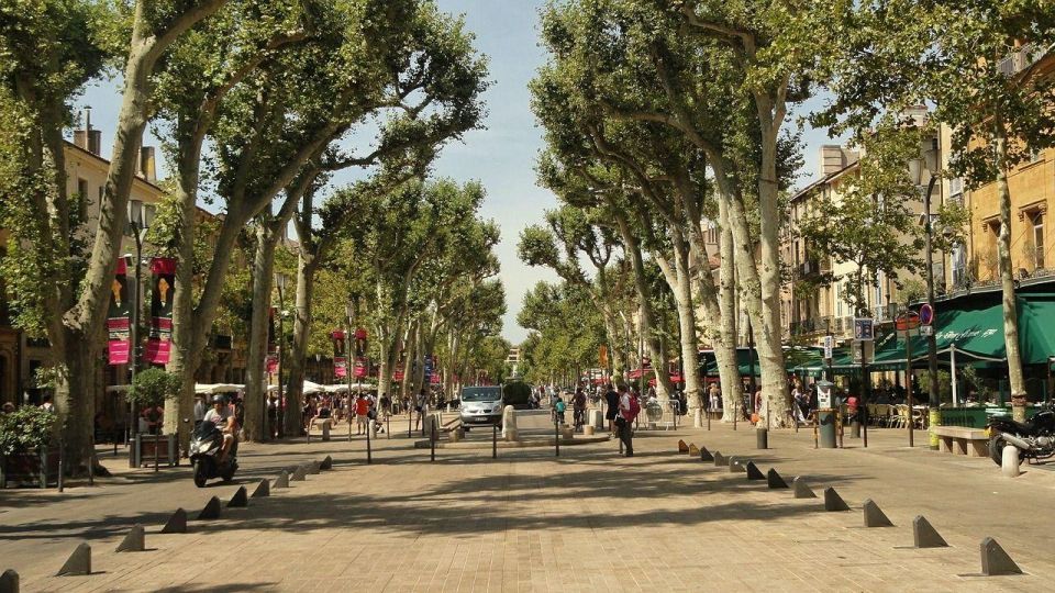 Aix-en-Provence: Private Guided Walking Tour - Tour Details and Duration