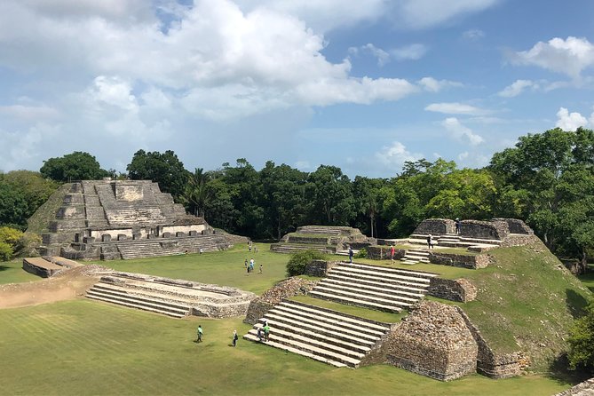 Altun Ha Lost City of The Maya - Exploring Altun Ha Ruins