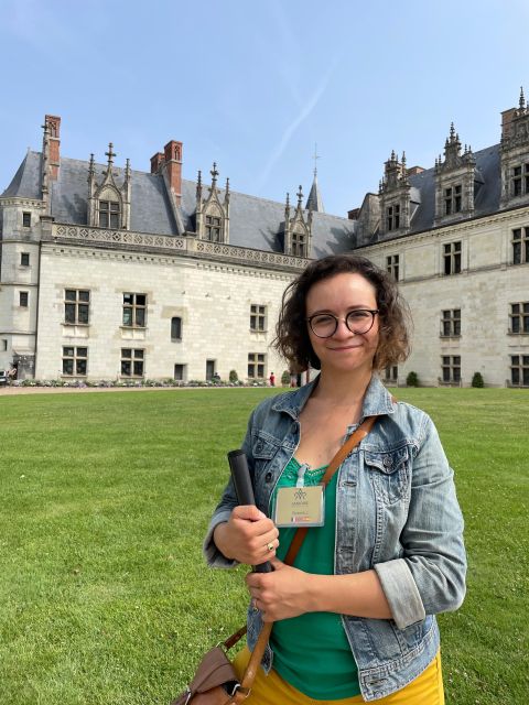 Amboise : Guided Tour of the Royal Chateau of Amboise - Experience Highlights